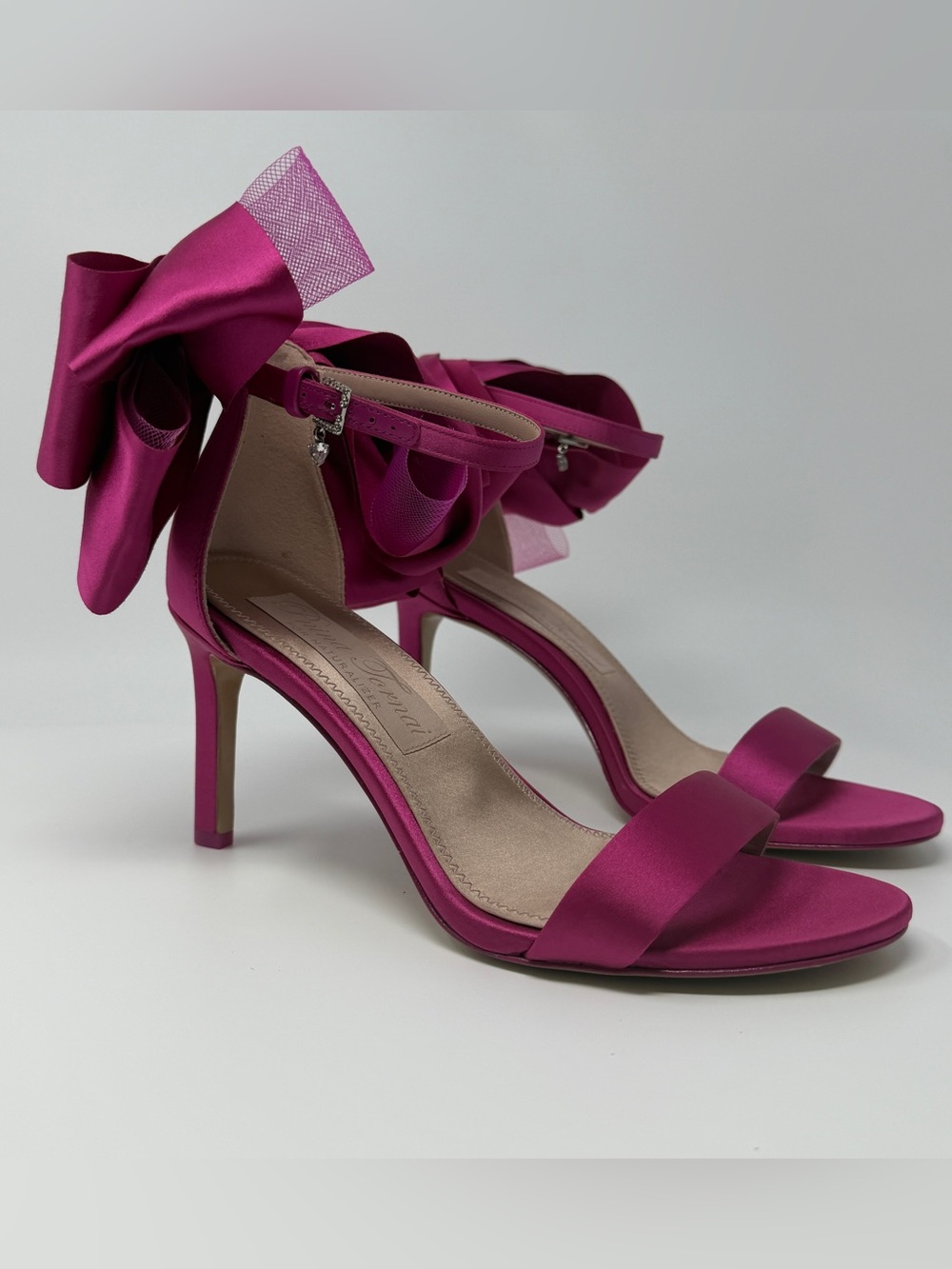 EUC Women's Pnina Tornai x Naturalizer Amour Hot Pink Satin Bow Heels Sz 8